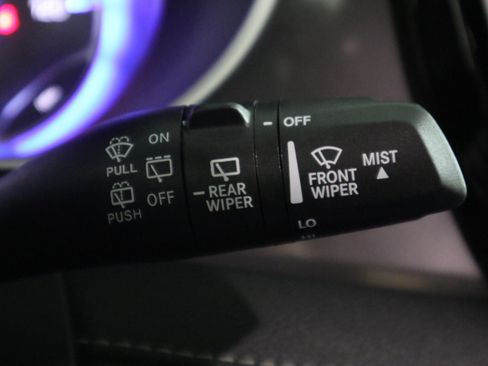 New 2026 Chrysler Pacifica Select image 33