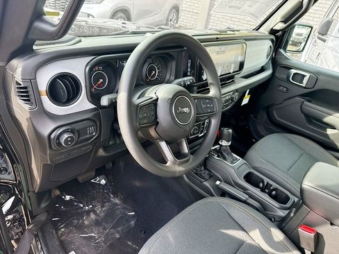 New 2026 Jeep Gladiator Sport image 9