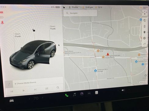 Used 2021 Tesla Model Y Long Range AWD/4WD image 15