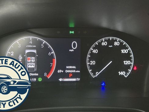 Used 2024 Honda CR-V EX image 11