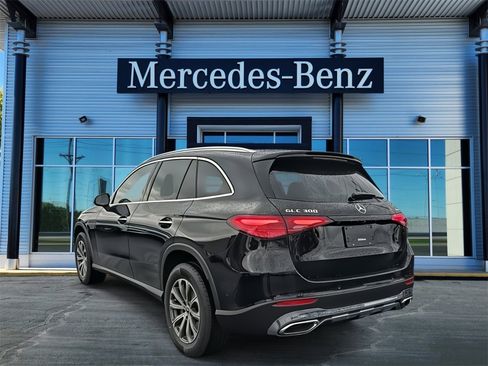 New 2026 Mercedes-Benz GLC 300 4MATIC image 4