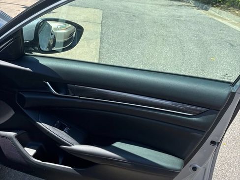 Used 2019 Honda Accord Sport image 22