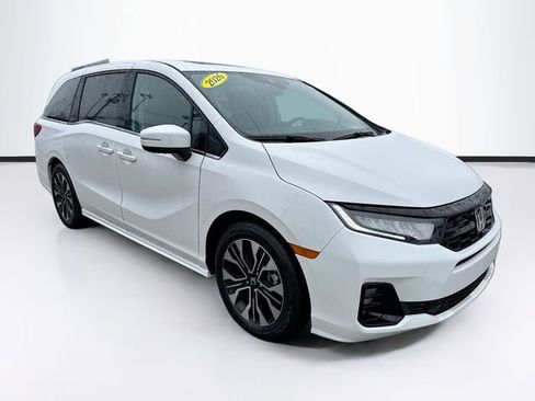 Certified 2026 Honda Odyssey Elite image 1