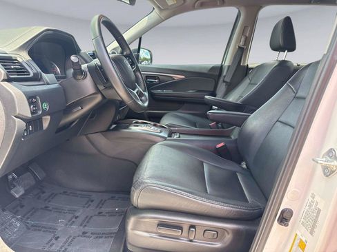 Certified 2021 Honda Pilot Special Edition image 23