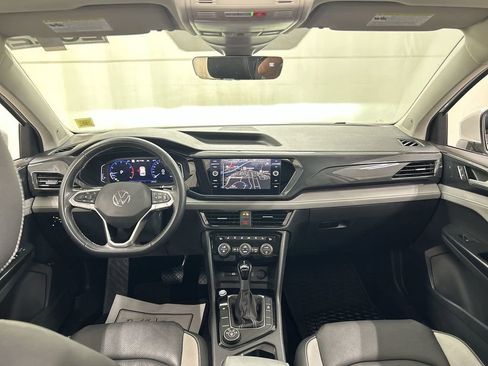 Certified 2022 Volkswagen Taos SEL AWD/4WD image 19