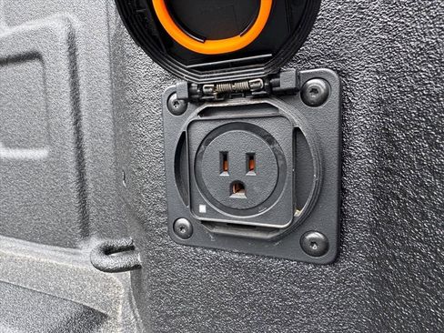 New 2026 Chevrolet Silverado 1500 LT Trail Boss w/ Convenience Package II image 8