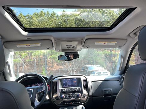 Used 2015 GMC Sierra 2500 Denali w/ Duramax Plus Package image 27