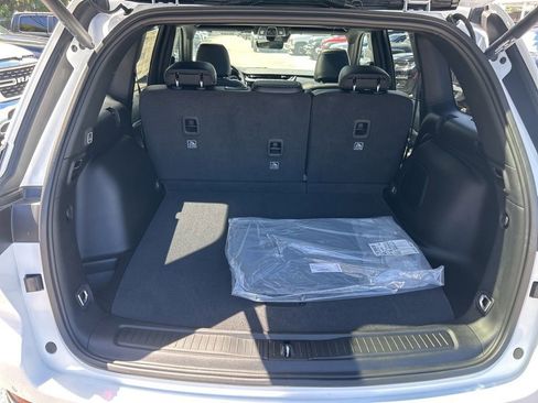 New 2026 Jeep Grand Cherokee Limited image 29