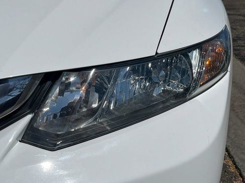 Used 2015 Honda Civic LX image 41