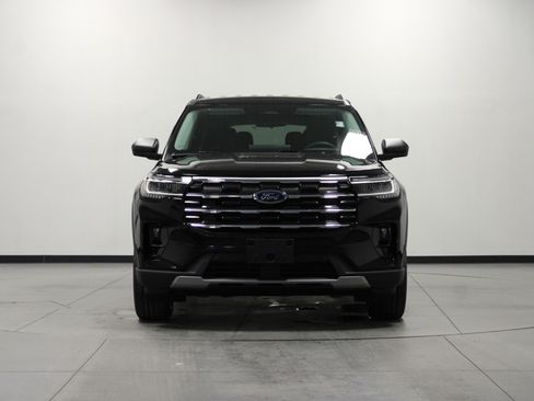 New 2026 Ford Explorer Active image 9
