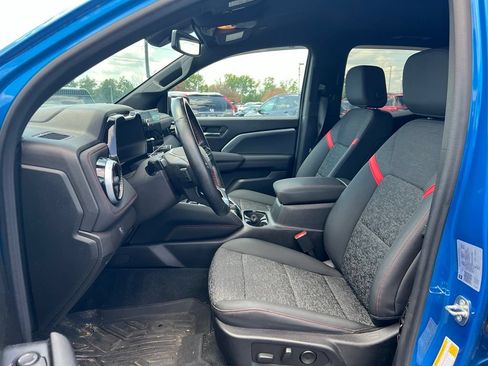 Used 2023 Chevrolet Colorado Z71 w/ Z71 Convenience Package 2 AWD/4WD image 8