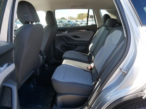 New 2025 Volkswagen Tiguan S image 8