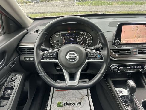 Used 2019 Nissan Altima 2.5 Platinum AWD/4WD image 14