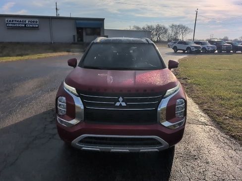Used 2024 Mitsubishi Outlander SEL Black Edition image 3