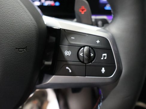 Used 2025 BMW X1 M35i w/ Premium Package image 32