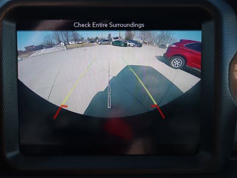 Used 2018 Jeep Wrangler Unlimited Sahara image 19