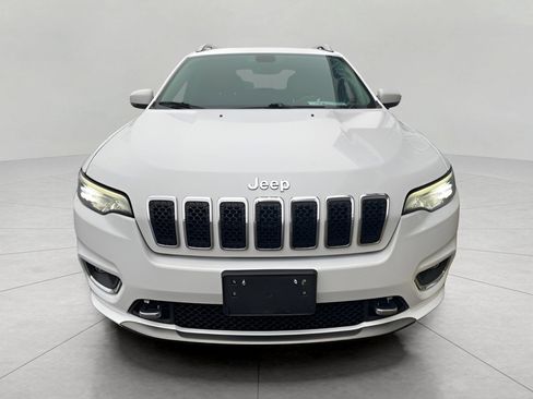 Used 2019 Jeep Cherokee Overland image 2
