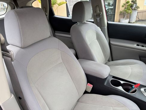 Used 2009 Nissan Rogue S image 23