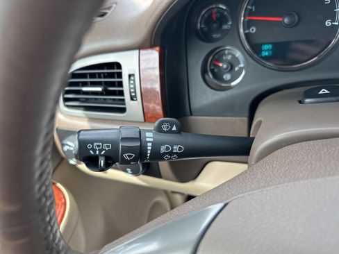 Used 2013 Chevrolet Suburban LTZ AWD/4WD image 54