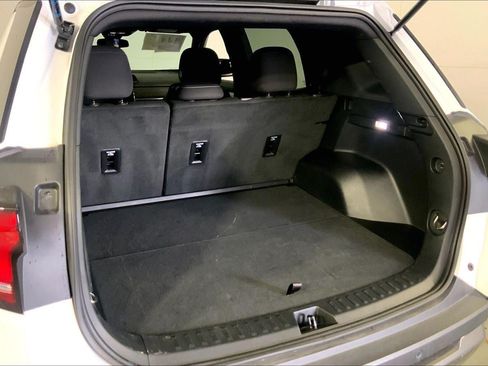 Used 2026 GMC Terrain Elevation FWD image 4