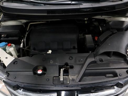 Used 2014 Honda Odyssey EX image 16