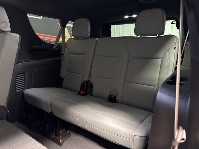 Used 2022 GMC Yukon XL SLT AWD/4WD image 15