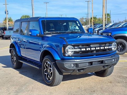 Used 2024 Ford Bronco Outer Banks image 7