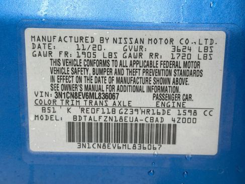 Used 2021 Nissan Versa SV image 27