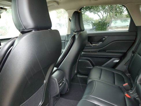 New 2026 Lincoln Corsair Premiere FWD image 10