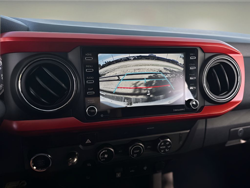 Used 2020 Toyota Tacoma TRD Sport RWD image 8