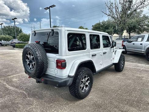 Used 2021 Jeep Wrangler Unlimited Rubicon AWD/4WD image 11