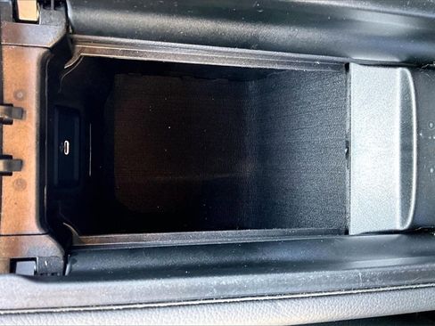 Used 2026 Mercedes-Benz GLC 300 4MATIC image 26