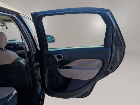 Used 2015 FIAT 500L Lounge FWD image 33