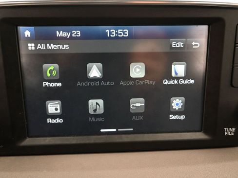 Used 2019 Hyundai Santa Fe SE AWD/4WD image 11
