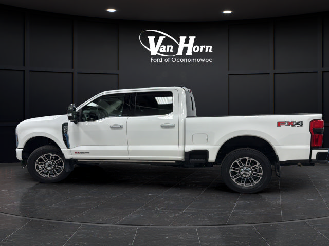 Used 2025 Ford F350 Platinum w/ Platinum Plus Package AWD/4WD image 4