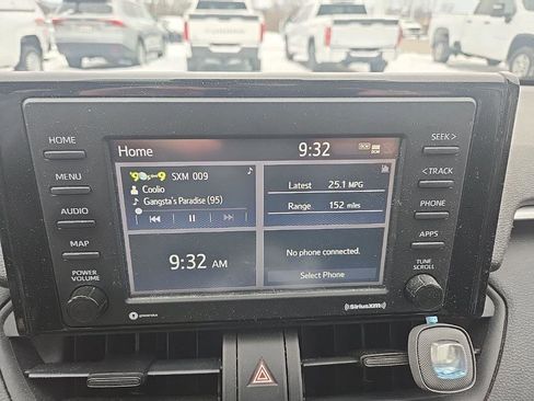 Used 2020 Toyota RAV4 XLE image 10