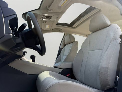 Used 2024 Honda Accord EX image 22