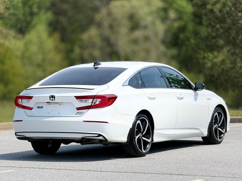 Used 2022 Honda Accord Sport image 11