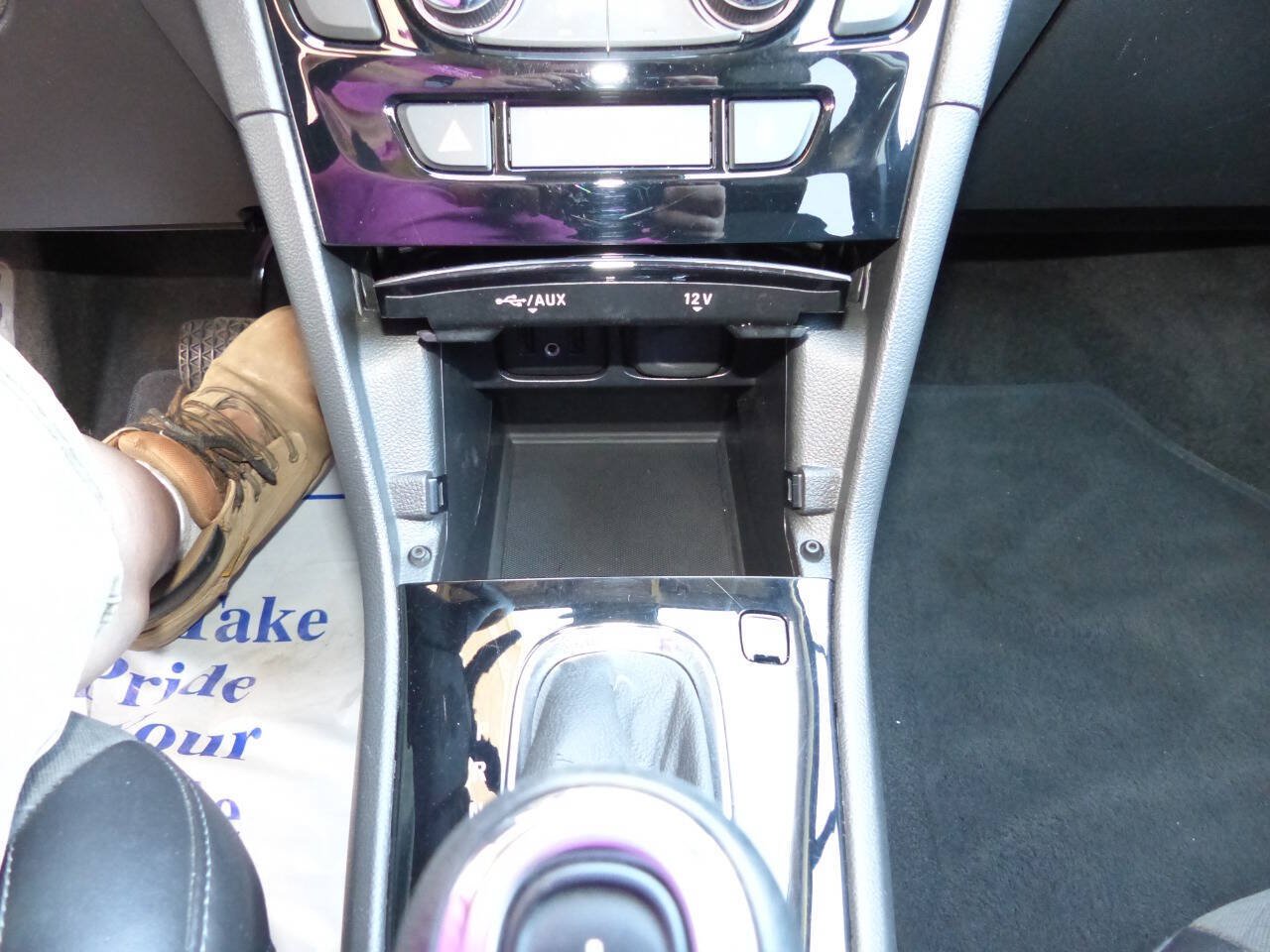 Used 2019 Buick Encore Sport Touring w/ Safety Package FWD image 48