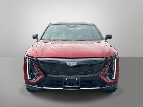 Used 2025 Cadillac Lyriq Sport image 24