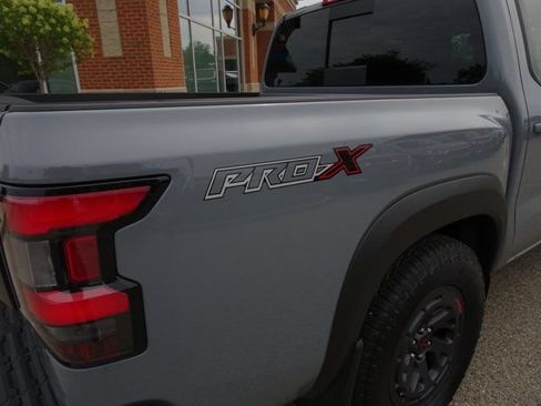 Used 2025 Nissan Frontier Pro-X w/ Pro Convenience Package RWD image 32