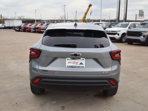 New 2026 Chevrolet Trax RS image 5