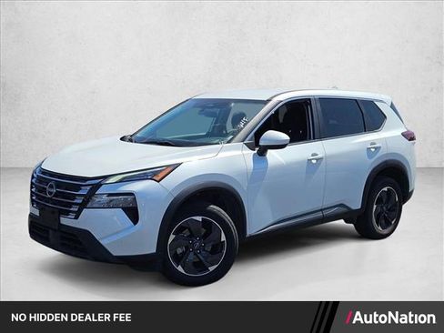 Used 2024 Nissan Rogue SV FWD image 1