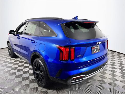 Used 2022 Kia Sorento SX image 5