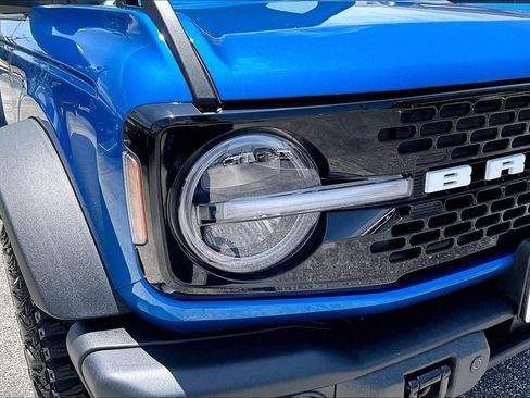 Used 2023 Ford Bronco Wildtrak AWD/4WD image 39