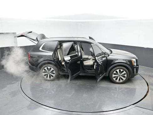 Used 2020 Kia Telluride S image 45