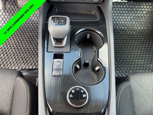 Certified 2025 Nissan Rogue SV AWD/4WD image 28