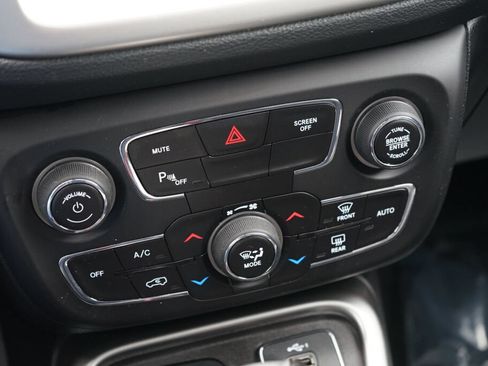Used 2019 Jeep Compass High Altitude AWD/4WD image 24
