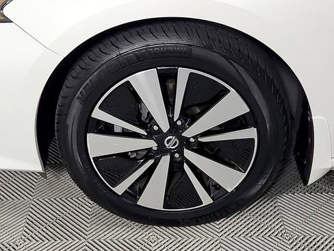Used 2019 Nissan Altima 2.5 SV image 8