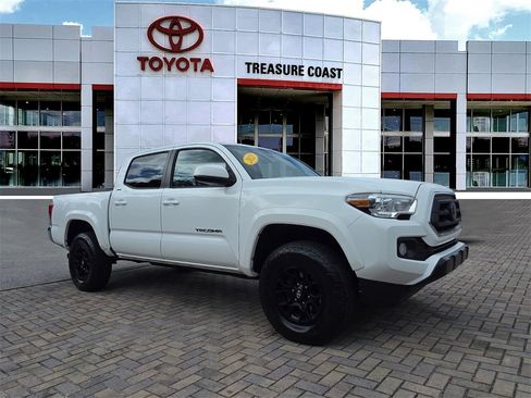 Used 2021 Toyota Tacoma SR5 image 1